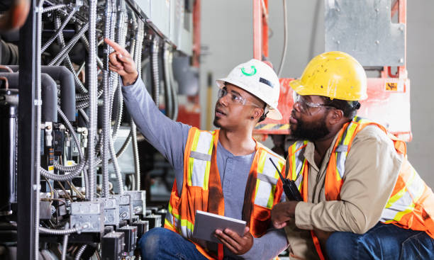 Best Licensed Electrician  in Victoria, KS